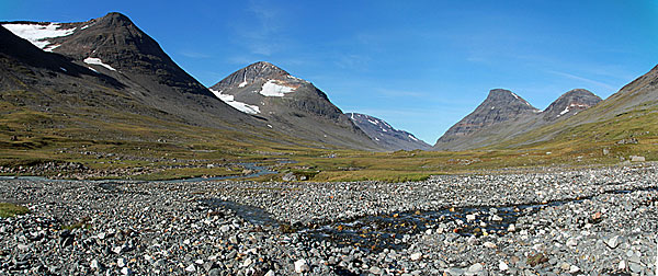 Fluß vom Sjielmájigŋa
