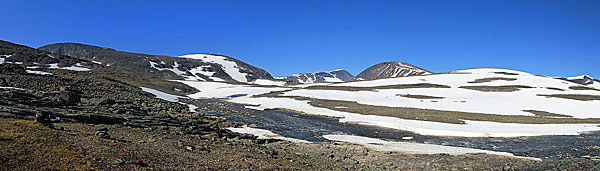 Aufstieg am Fluss vom Moarhmmáglaciären