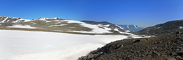 Schneefelder östlich des Moarhmmáglaciären